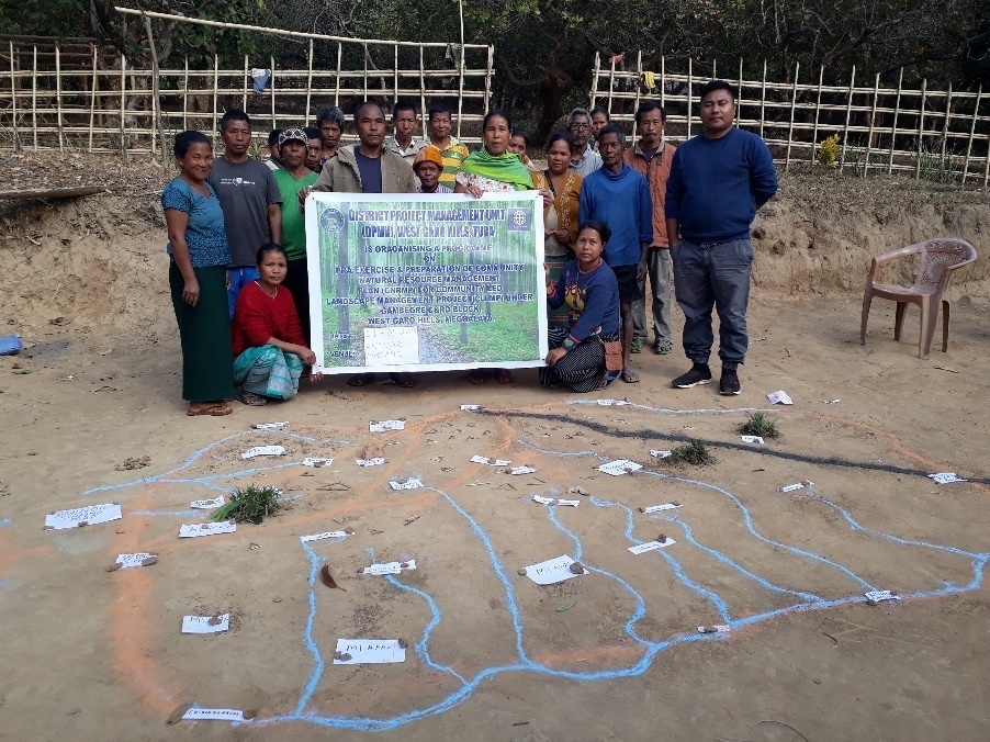 H:\D DRIVE\MBDA DOCUMENT 2019\APRIL\CLLMP PICTURE DATABASE 2019\GARO\PRA Aminda Simsanggre -29-01-2019\From Kim\DPMU CLLMP Tura with the community members of Aminda Simsanggre posing for the picture after the PRA excercise.jpg